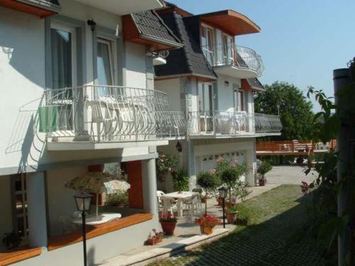 Villa Grazia Heviz Exterior foto